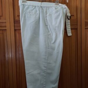 Capri pants w/belt